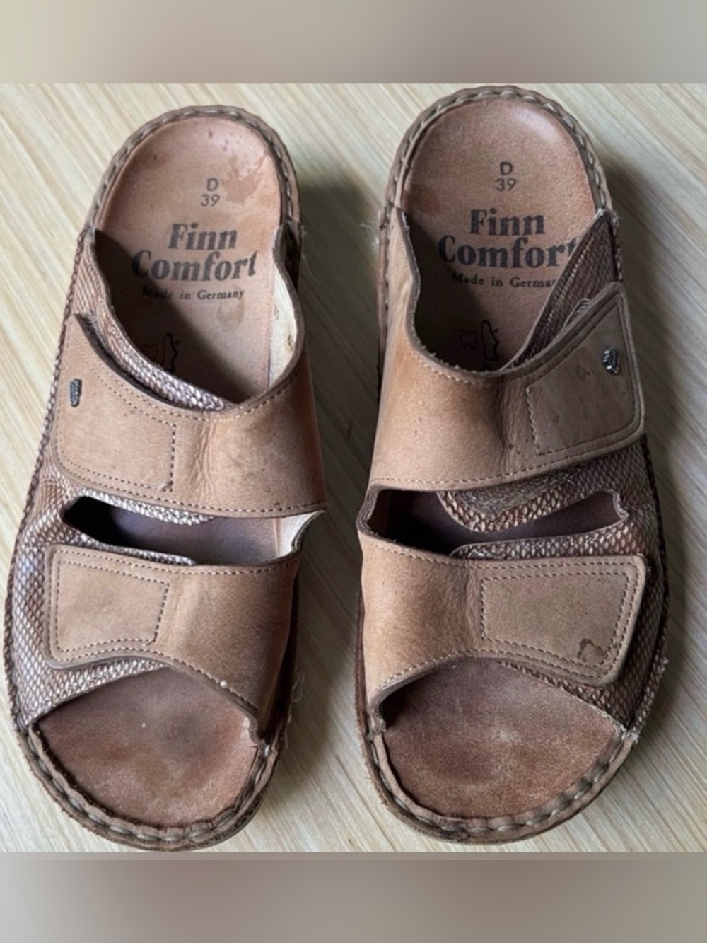 Finn Comfort Jamaika Slip On Leather Sandals 39 D or 8 1/2